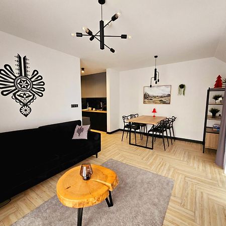 קלוצ'קובצה Stylchyn 90 Apartamenty Nad Jeziorem Czorsztynskim מראה חיצוני תמונה
